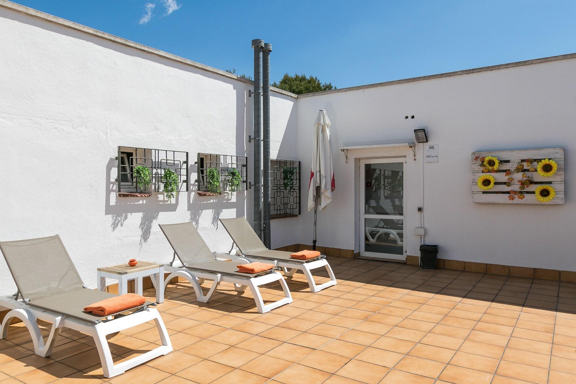 Hotel 139 Castelldefels Exteriör bild